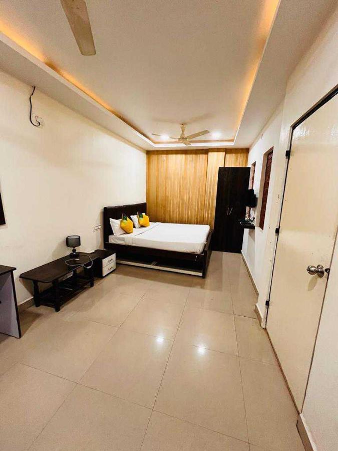 Oyo Hotel Happy Homes Бхопал Экстерьер фото